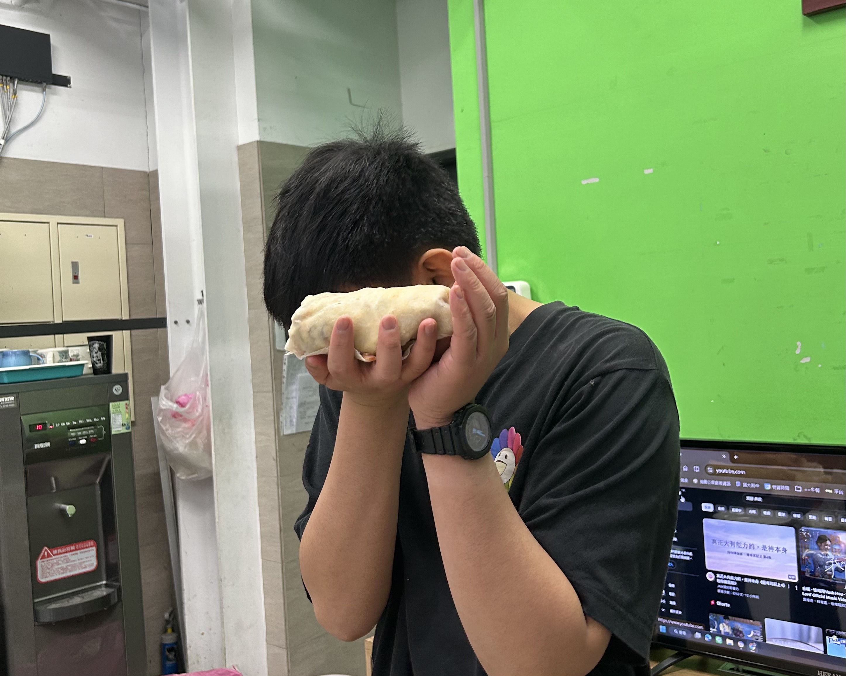 在平凡日常裡，愛心育幼院慢慢長出家的模樣