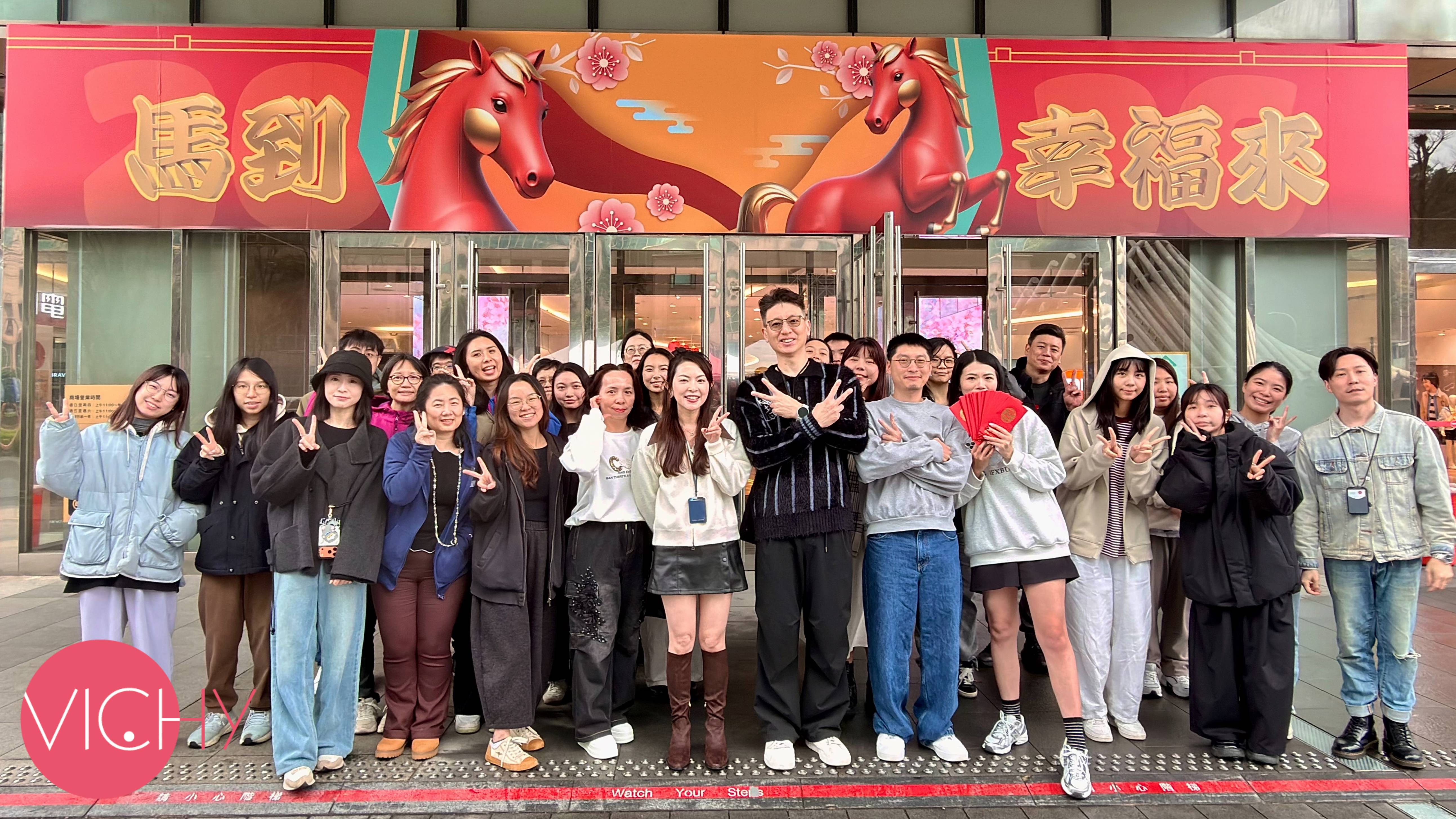 ▲ 公司同仁加入助人的行列後，更能感受到自己每天的工作不只是推廣產品，而是在創造更多正向影響。