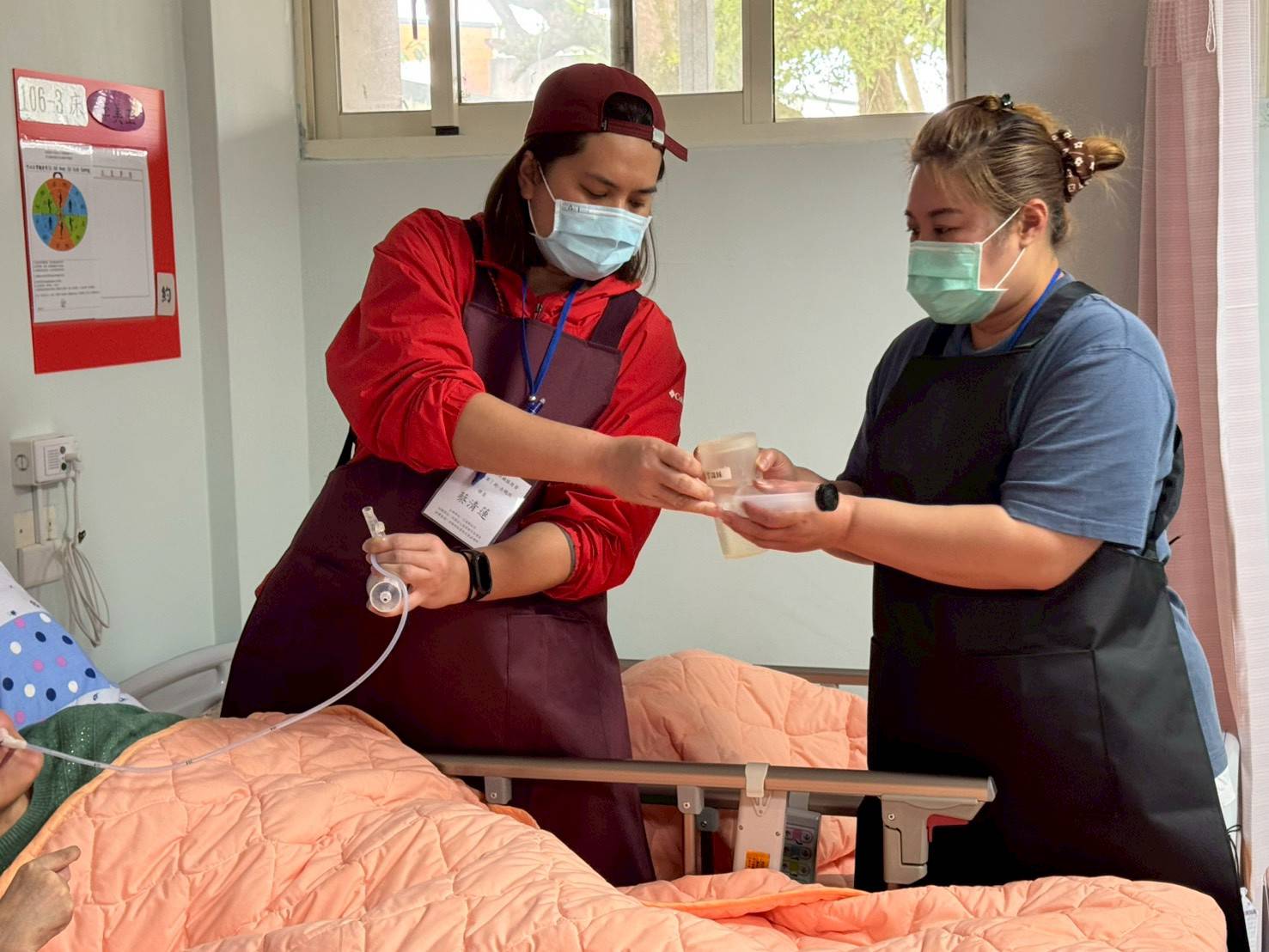 芥菜種會「照顧者學校」培力照顧服務者，以期建立社區穩定的照顧支持系統。