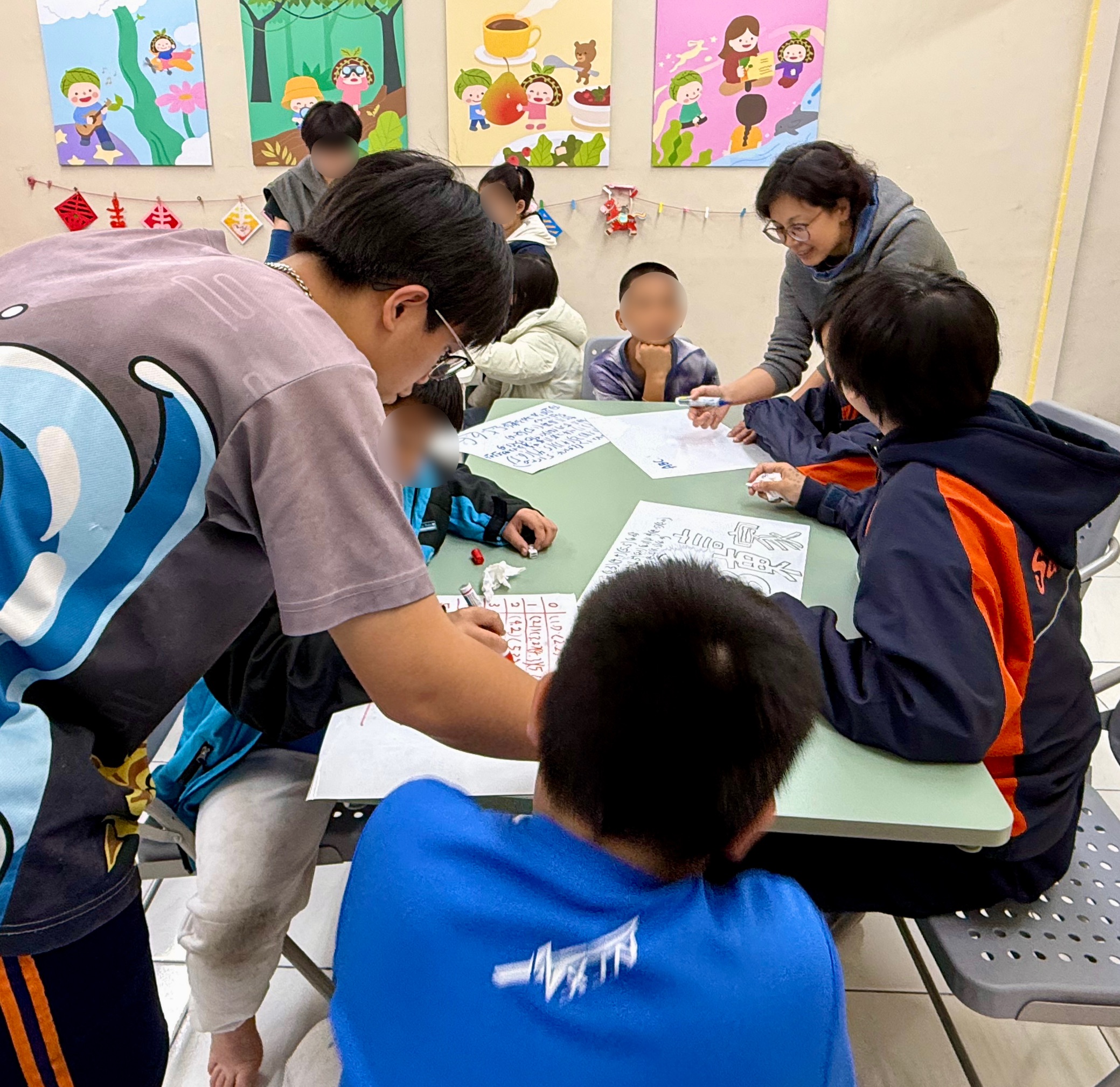 陪伴教育將數學變好玩！化解孩子對學科的恐懼，在遊戲中培養數感敏銳度與邏輯推理。