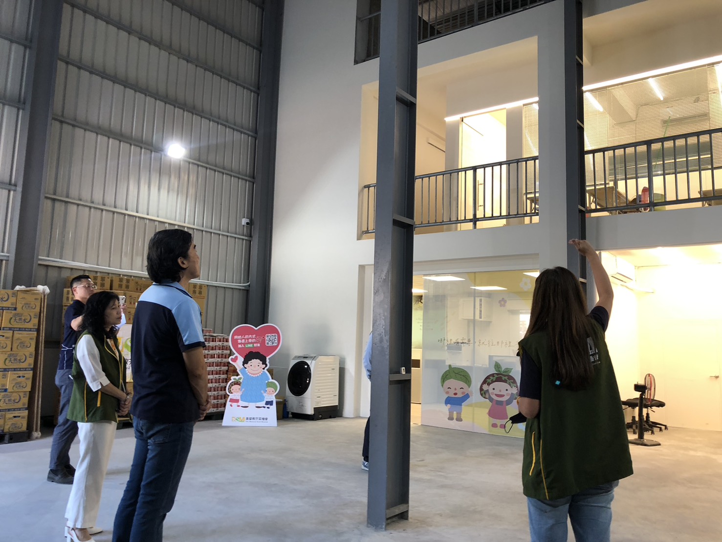 德昌營造支持脆弱家庭重新站起，關心本會彰化中心修繕與服務成果