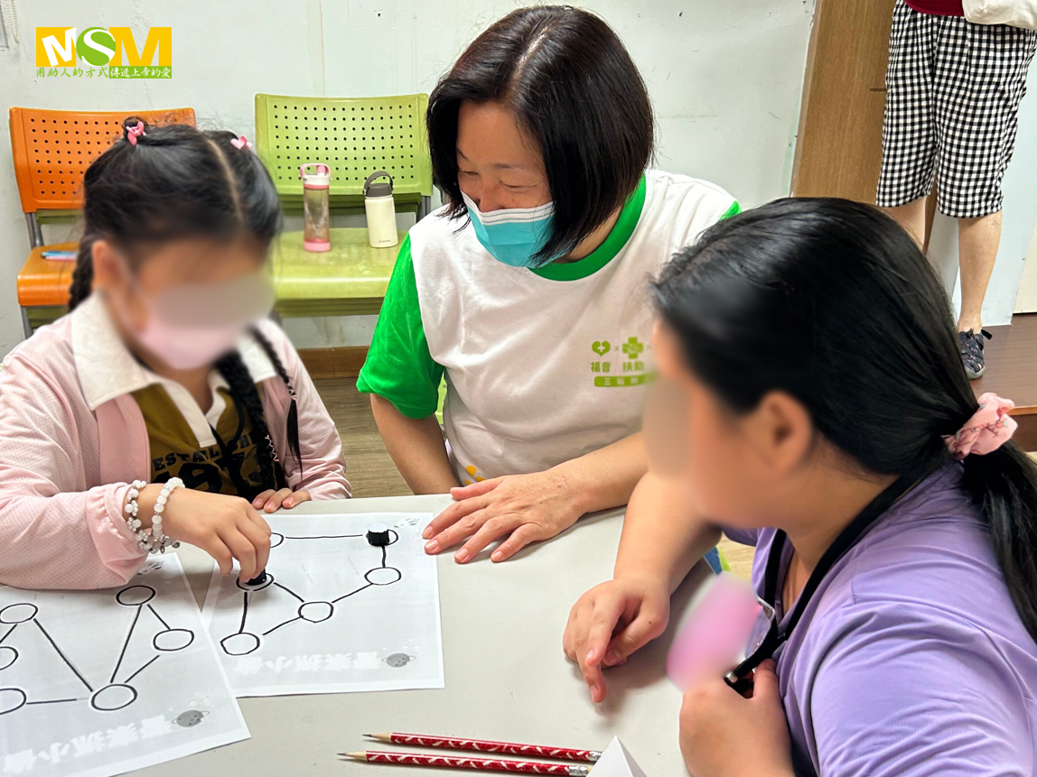 受培力的社區助人志工成為困難家庭重要的陪伴者