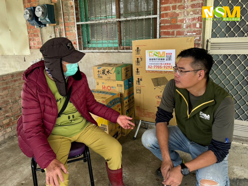 芥菜種會關心李婆婆在安置宿舍生活的狀況